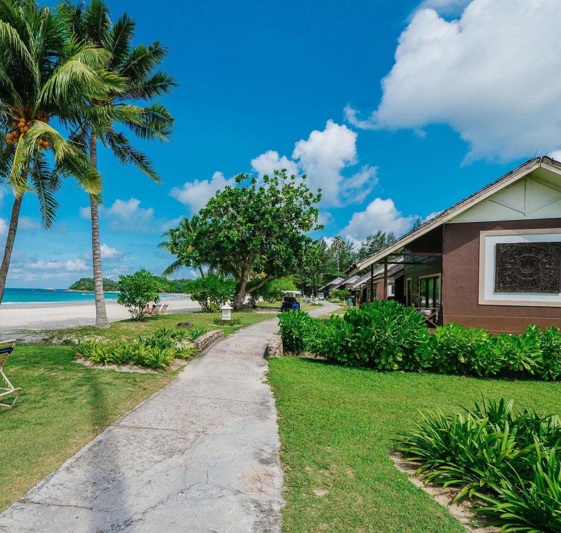 Mayang Sari Beach Resort Lagoi Exterior photo